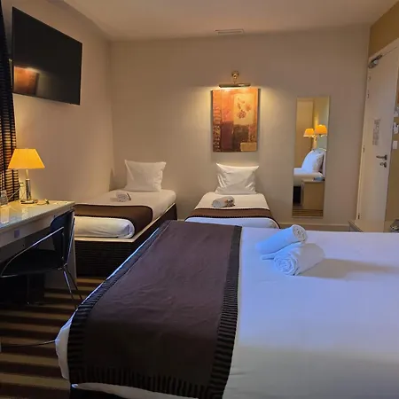 L' Abreuvoir Nantes Nord Hotell Héric